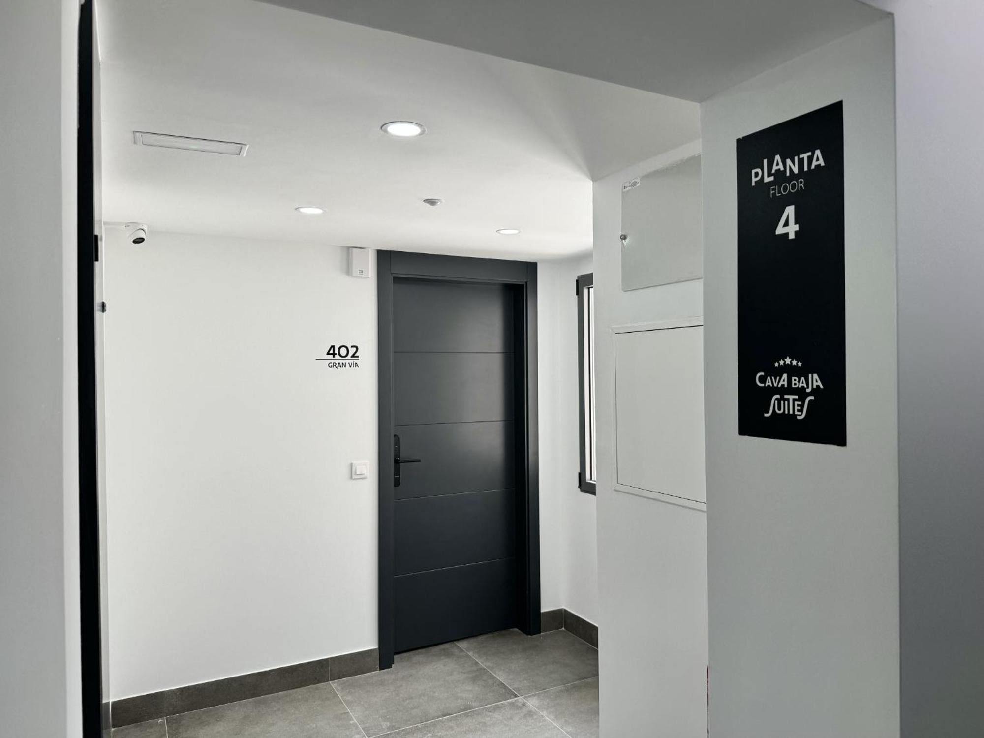 Cavabajasuites 2 马德里 外观 照片