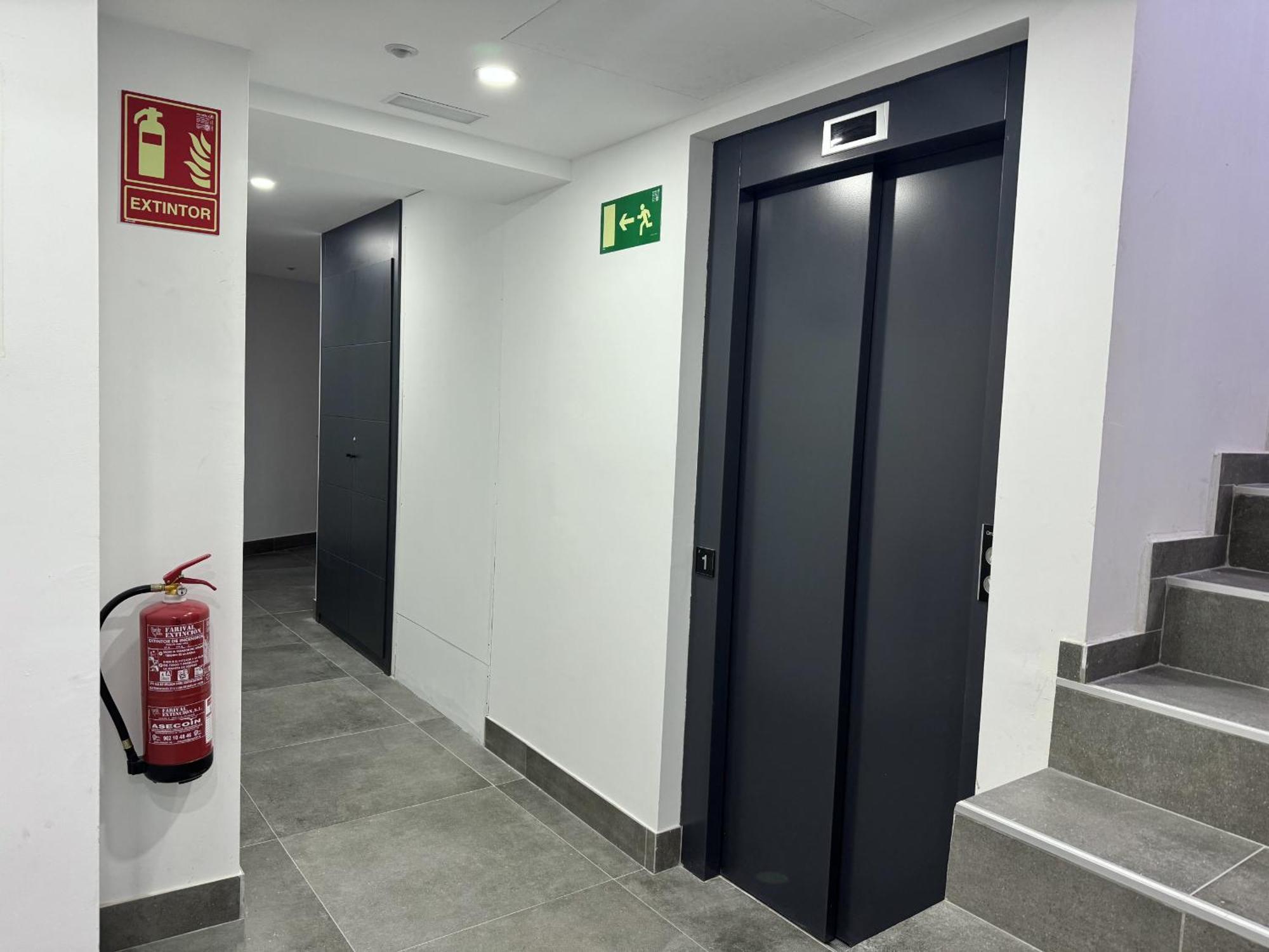 Cavabajasuites 2 马德里 外观 照片